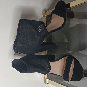 NWT Torrid black covered lace tapered heels size 9w